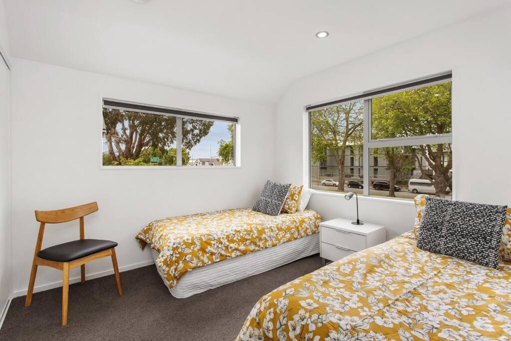 Convenient Urban Townhouse 2 Carparks Available Daire Christchurch Dış mekan fotoğraf