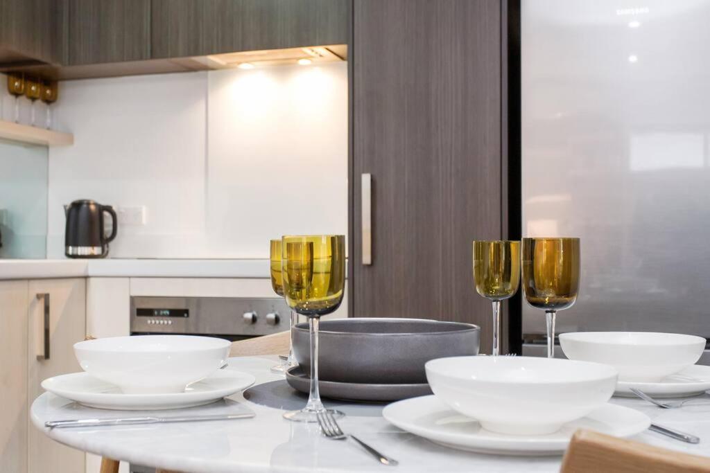 Convenient Urban Townhouse 2 Carparks Available Daire Christchurch Dış mekan fotoğraf