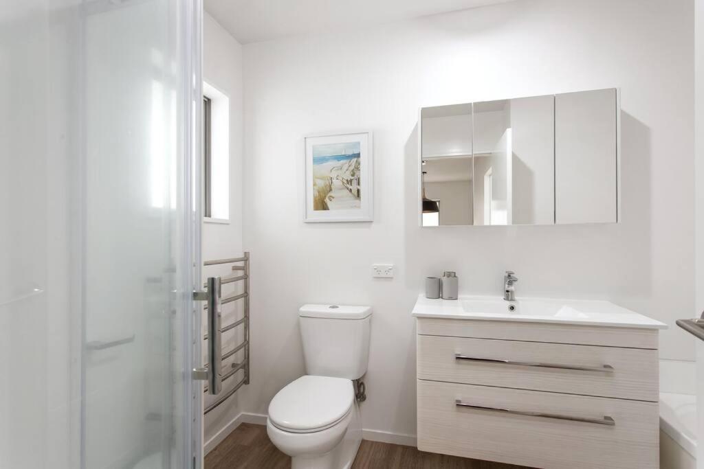 Convenient Urban Townhouse 2 Carparks Available Daire Christchurch Dış mekan fotoğraf